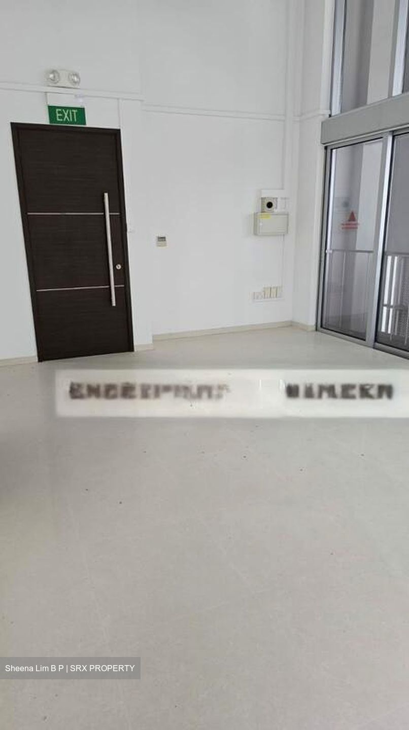Eon Shenton (D2), Office #566868491